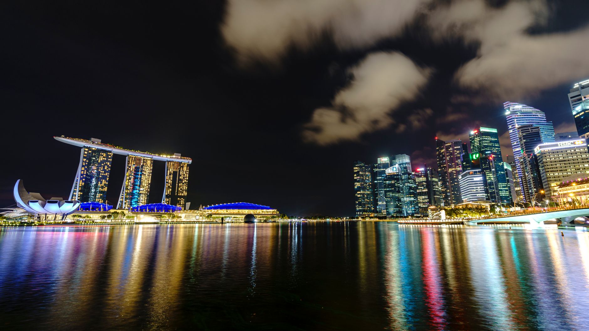 Heat, Heritage and High-Stakes Art: Why Singaporeans Are Crowding the Civic District This Saturday