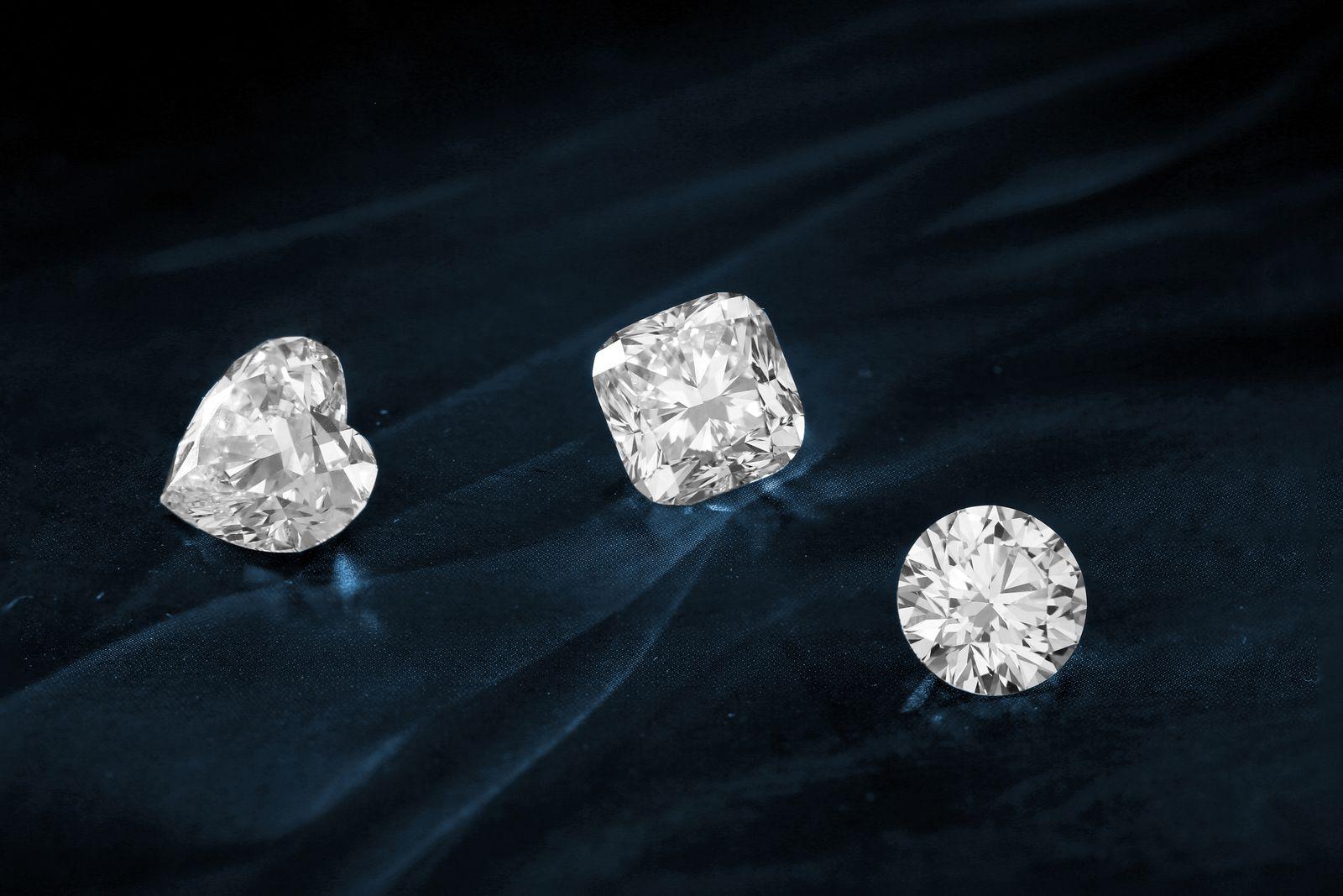 Singapore's Under-35 Buyers Demand Transparency, Fuel Lab Diamond Growth